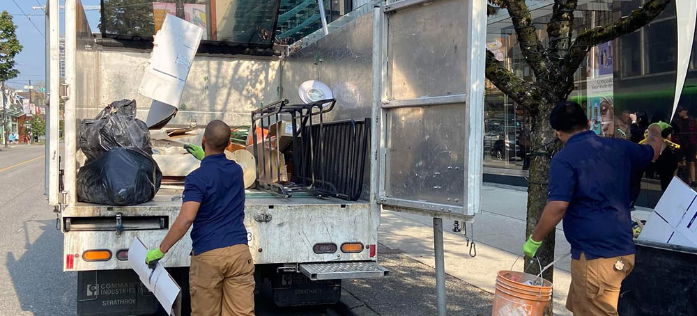 Retail & Storefront Cleanouts Retail & Storefront Cleanouts